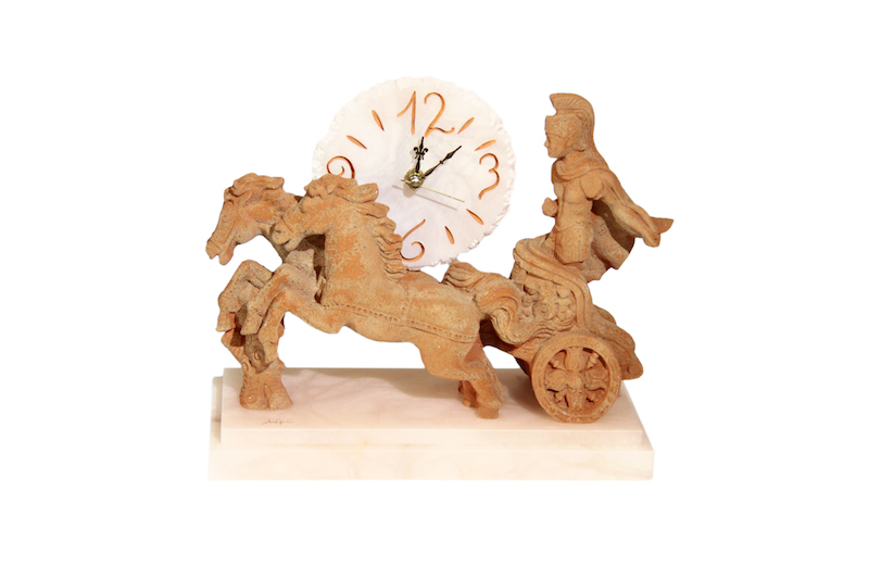 Chariot table clock